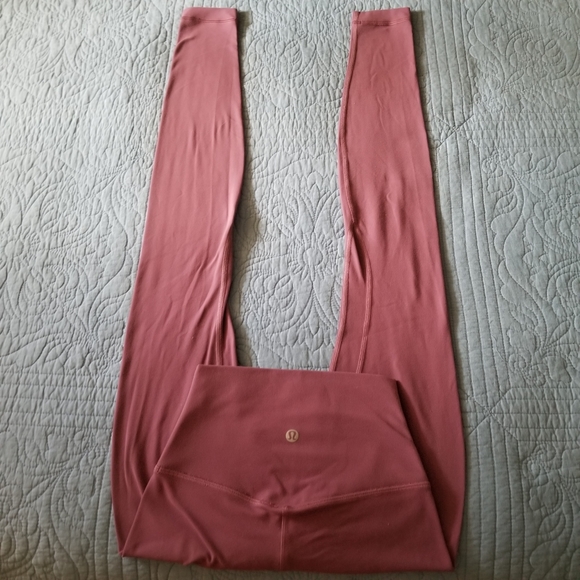 LULULEMON Vintage Plum Align Leggings 25" Sz 0 - Picture 3 of 7